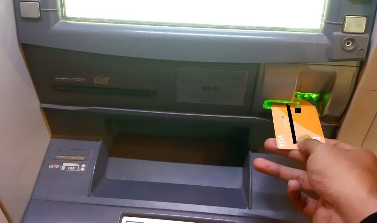 Cara Mudah Tarik Uang Pakai Kartu ATM Indonesia di Arab Saudi (6)